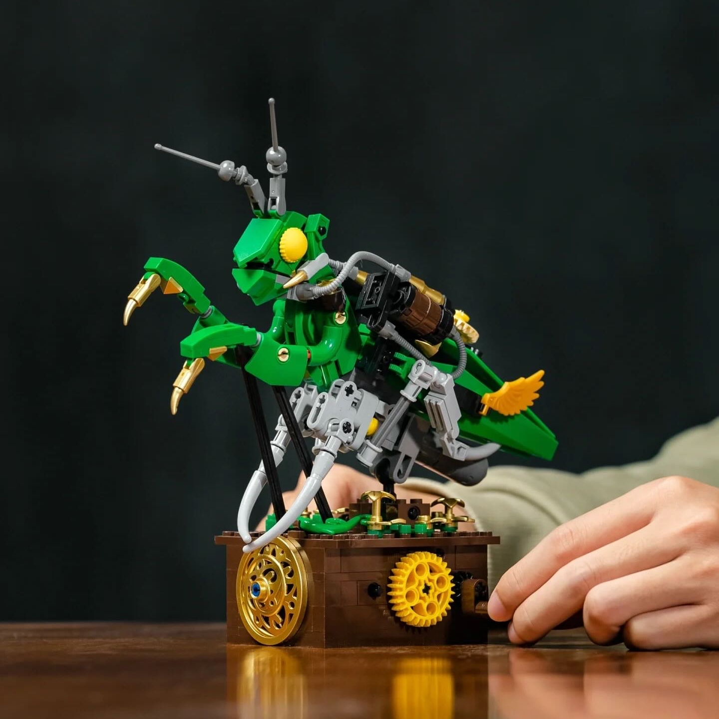 Machinery Mantis Building Set -392 pcs